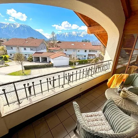 شقة Alpenblick Vor Den Toren Salzburgs Netflix Mace